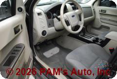 Vehicle photo 8
