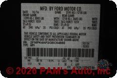 Vehicle photo 14