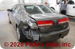 Vehicle photo 5