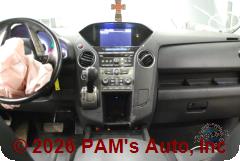 Vehicle photo 12