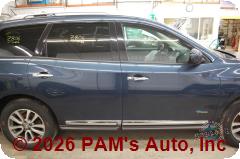 Vehicle photo 3
