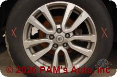 Vehicle photo 7
