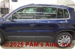 Vehicle photo 6