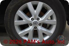 Vehicle photo 7