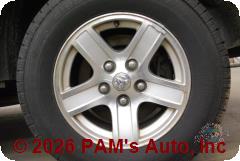 Vehicle photo 7