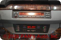 Vehicle photo 11