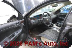 Vehicle photo 8