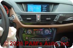 Vehicle photo 11