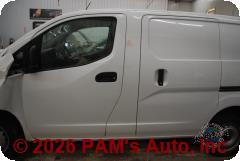 Vehicle photo 6