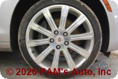 Vehicle photo 7