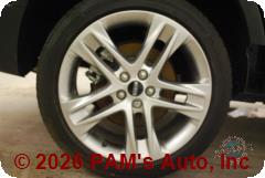 Vehicle photo 7