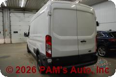 Vehicle photo 5