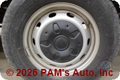 Vehicle photo 7
