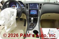 Vehicle photo 12