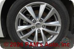 Vehicle photo 7