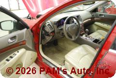 Vehicle photo 8