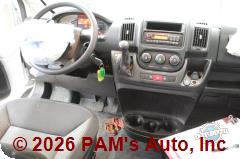 Vehicle photo 12