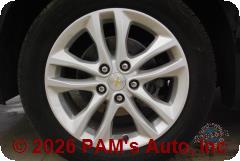 Vehicle photo 7