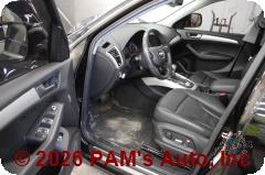 Vehicle photo 8
