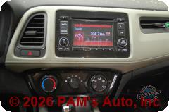 Vehicle photo 11