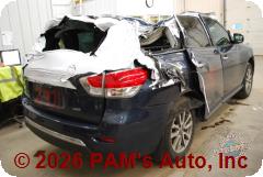 Vehicle photo 4