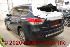 Vehicle photo 5
