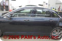 Vehicle photo 6