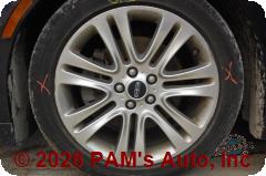 Vehicle photo 7