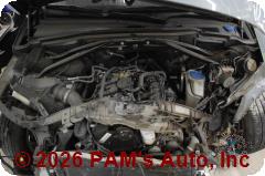 Vehicle photo 13