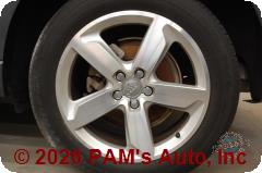 Vehicle photo 7