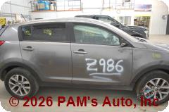 Vehicle photo 3