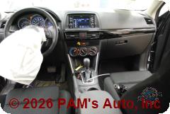 Vehicle photo 12