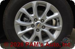 Vehicle photo 7