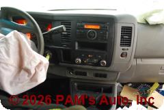 Vehicle photo 12