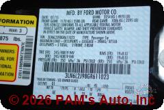 Vehicle photo 14