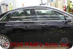 Vehicle photo 3