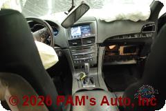 Vehicle photo 12