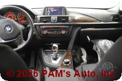 Vehicle photo 12