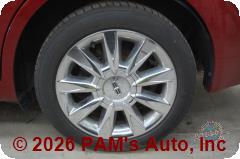 Vehicle photo 7