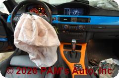 Vehicle photo 12