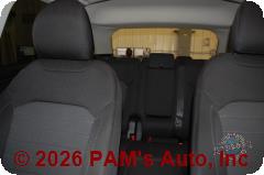 Vehicle photo 9