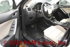 Vehicle photo 8