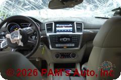 Vehicle photo 12