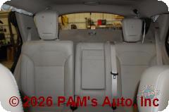 Vehicle photo 9