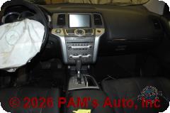 Vehicle photo 12