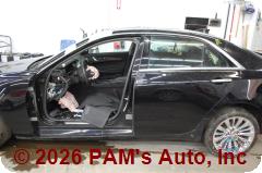 Vehicle photo 6