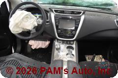 Vehicle photo 12