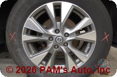 Vehicle photo 7