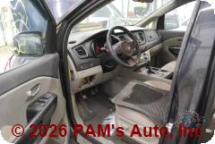 Vehicle photo 8