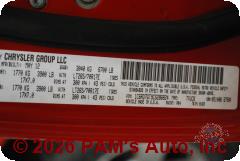 Vehicle photo 14